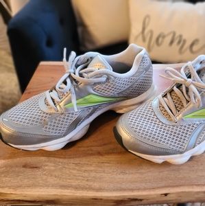 Reebok Runtone Sneakers